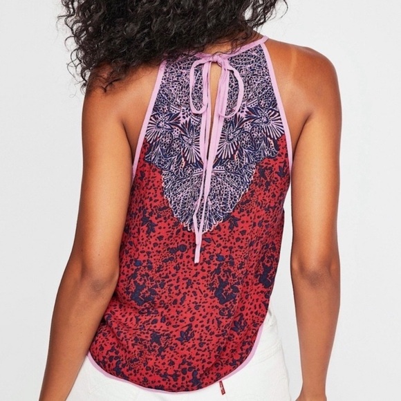 FREE PEOPLE Break Free Lilac/Red Boho Paisley Cropped Spaghetti Strap Tank Sz M - Picture 3 of 10